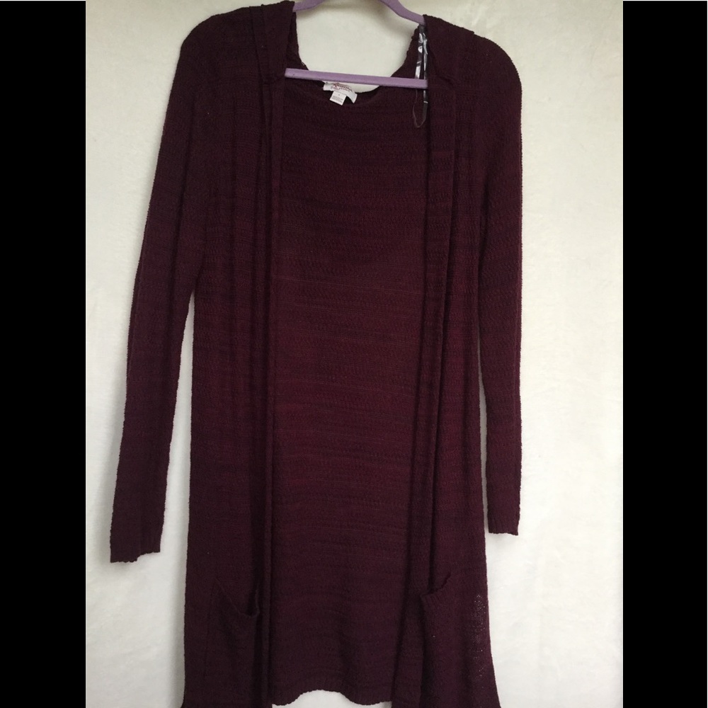 Arizona burgundy cardigan sweater ✨